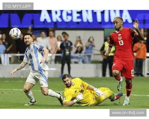 梅西两助攻阿根廷热身赛6比0大胜 麦卡利斯特与劳塔罗双响领衔